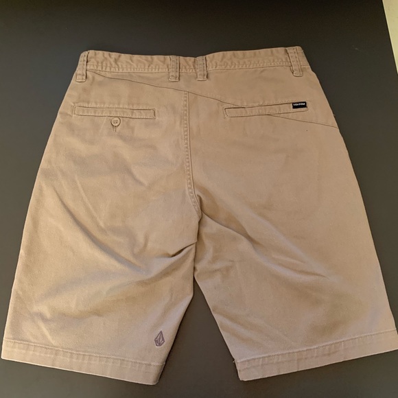 Volcom Modern Stretch Chino Shorts, Khaki 32x32 - Picture 1 of 2